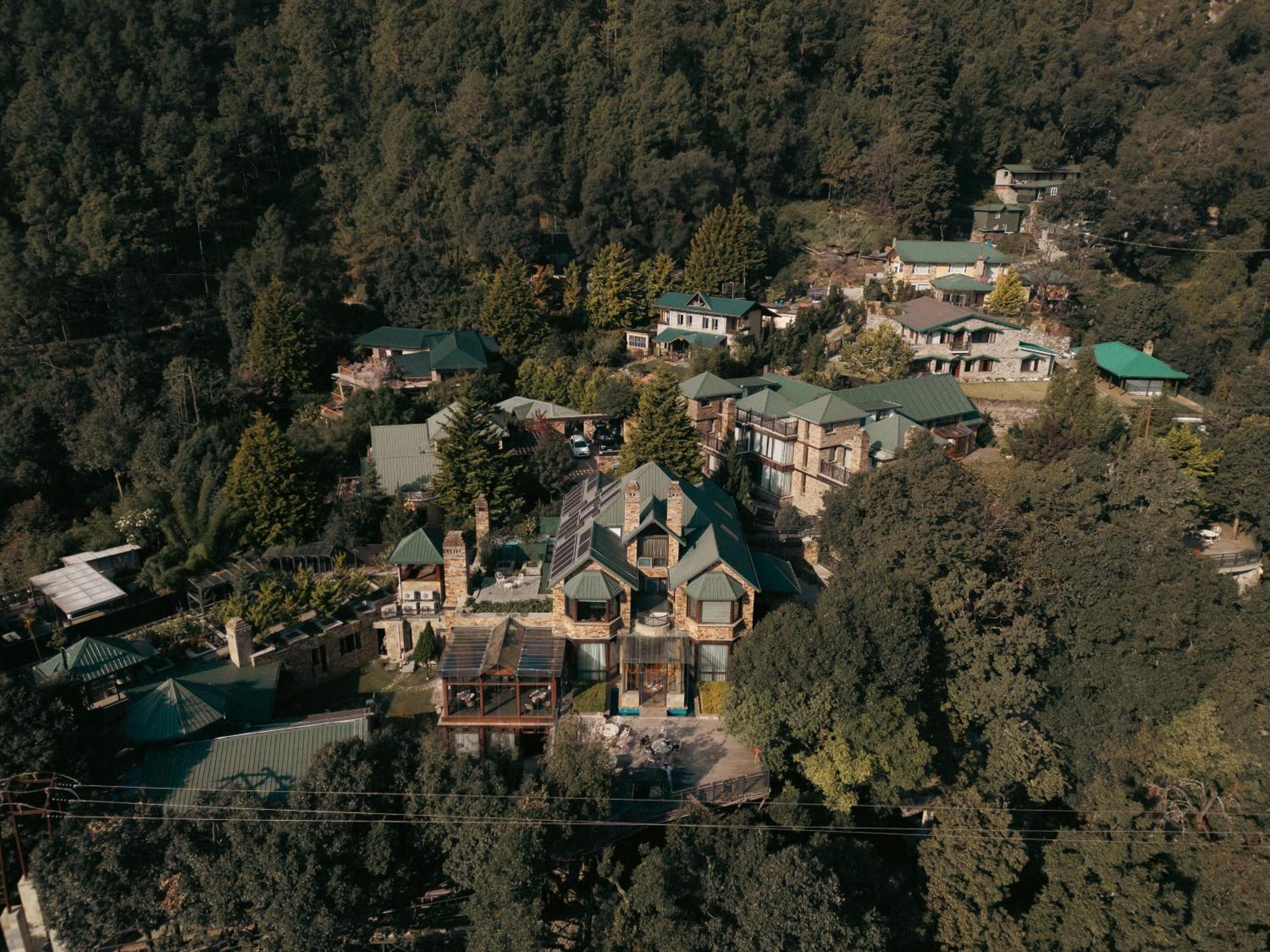 Brij Atmanya Bhowali, Nainital, A Luxury Mountain Escape ภายนอก รูปภาพ