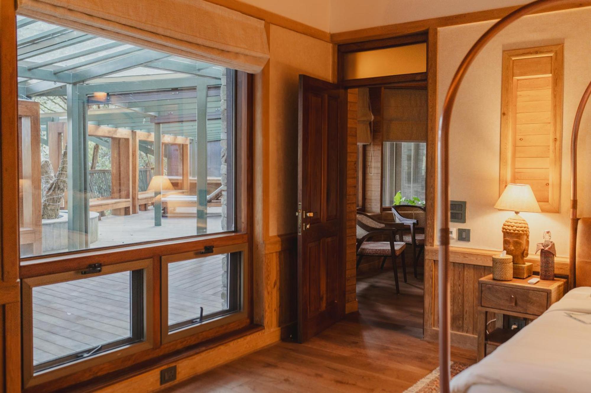 Brij Atmanya Bhowali, Nainital, A Luxury Mountain Escape ภายนอก รูปภาพ